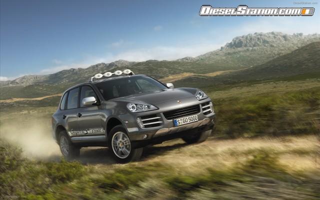 Porsche CayenneS 2010 Widescreen Picture #6 Porsche CayenneS 2010 Widescreen Picture #6